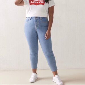 Levi’s Wedgie Skinny Jeans  Size 22